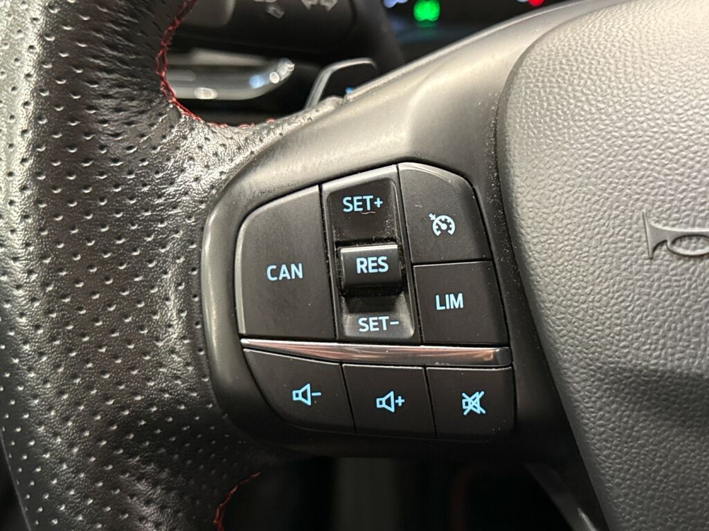 Ford Fiesta 2019 Punainen