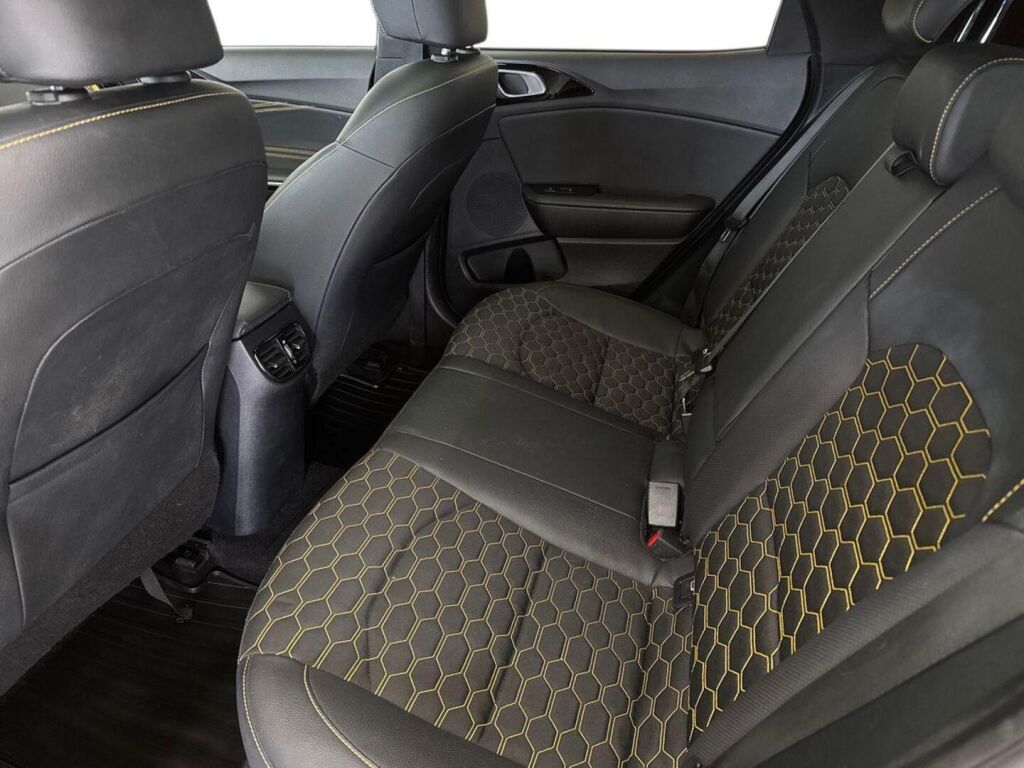 Kia XCeed 2019 Keltainen