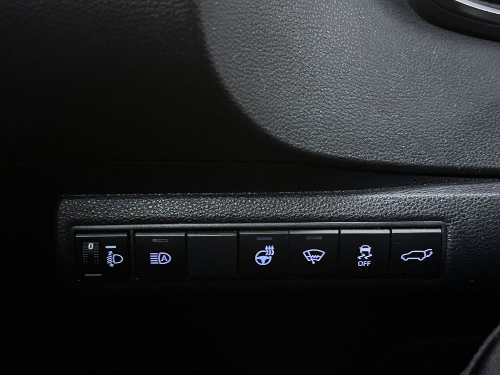 Toyota Corolla 2020 Ruskea (beige)