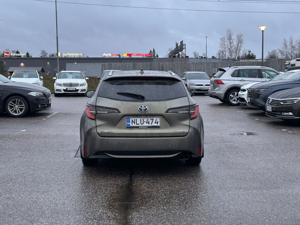 Toyota Corolla 2020 Ruskea (beige)
