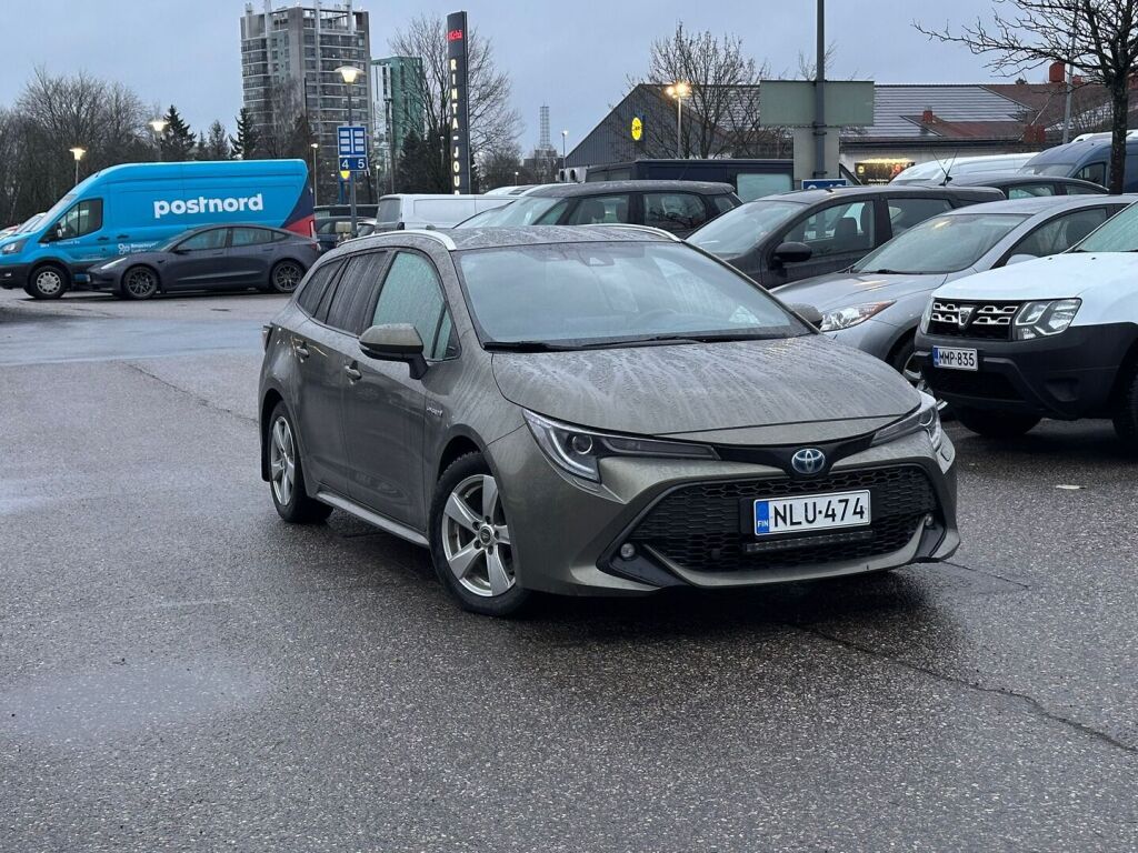 Toyota Corolla 2020 Ruskea (beige)