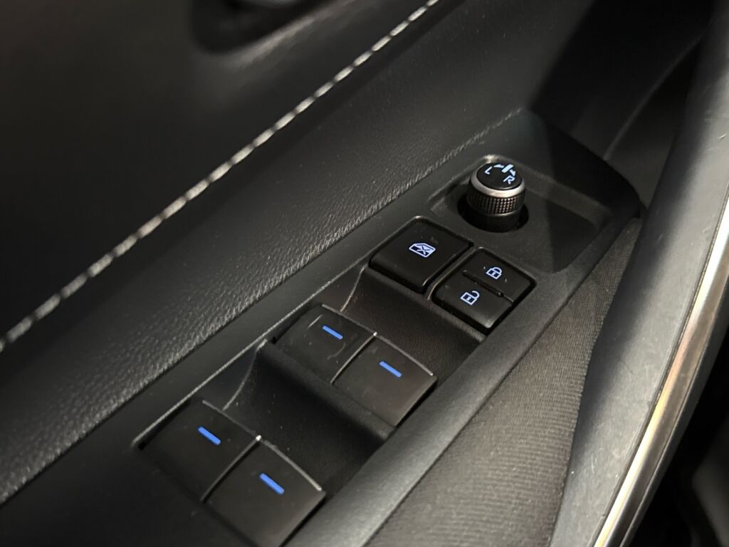 Toyota Corolla 2020 Ruskea (beige)