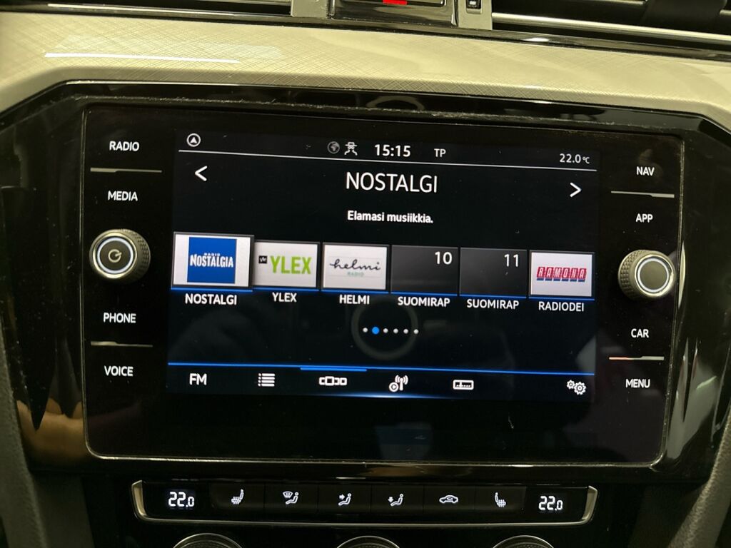 Volkswagen Passat 2019 Sininen