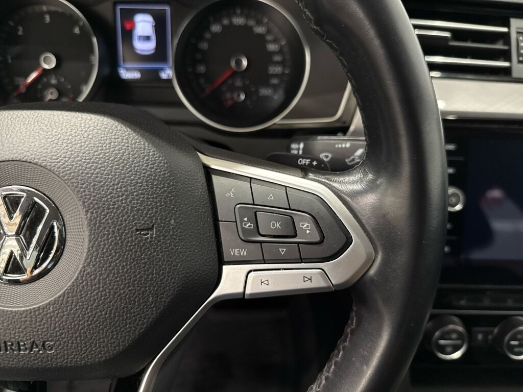 Volkswagen Passat 2019 Sininen