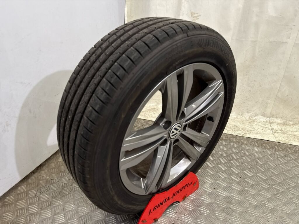 Volkswagen Passat 2019 Sininen