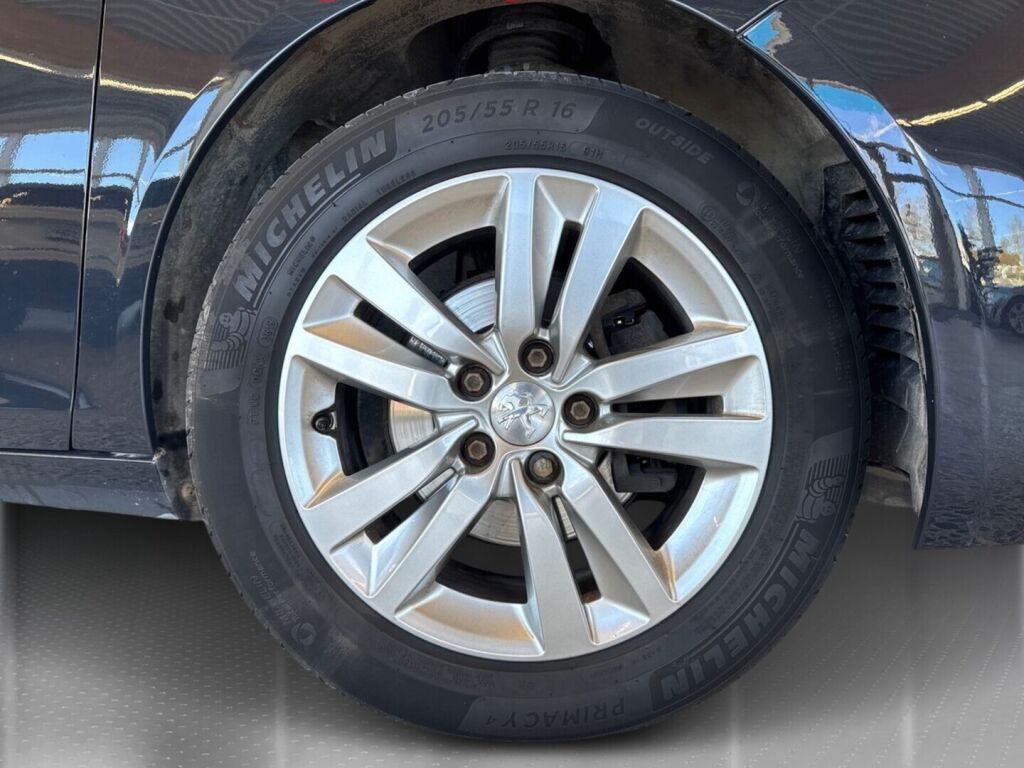 Peugeot 308 2020 Harmaa