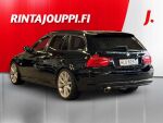 BMW 320 2012 Musta