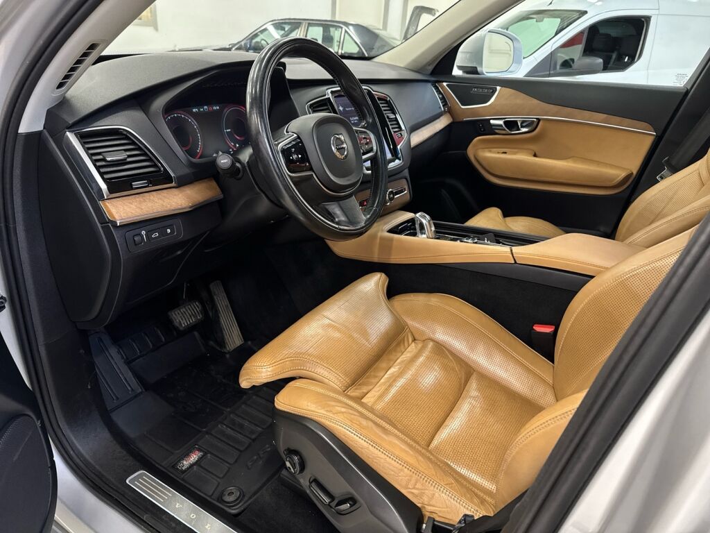 Volvo XC90 2015 Hopea