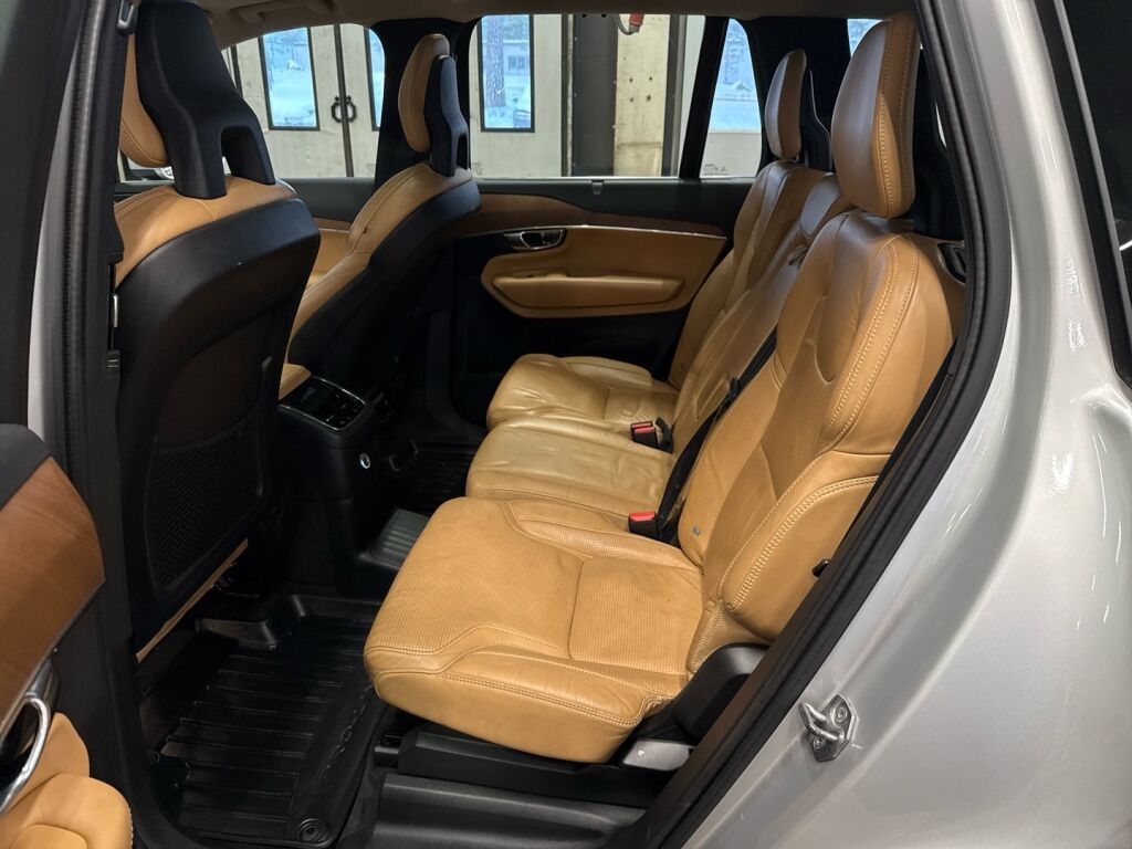 Volvo XC90 2015 Hopea