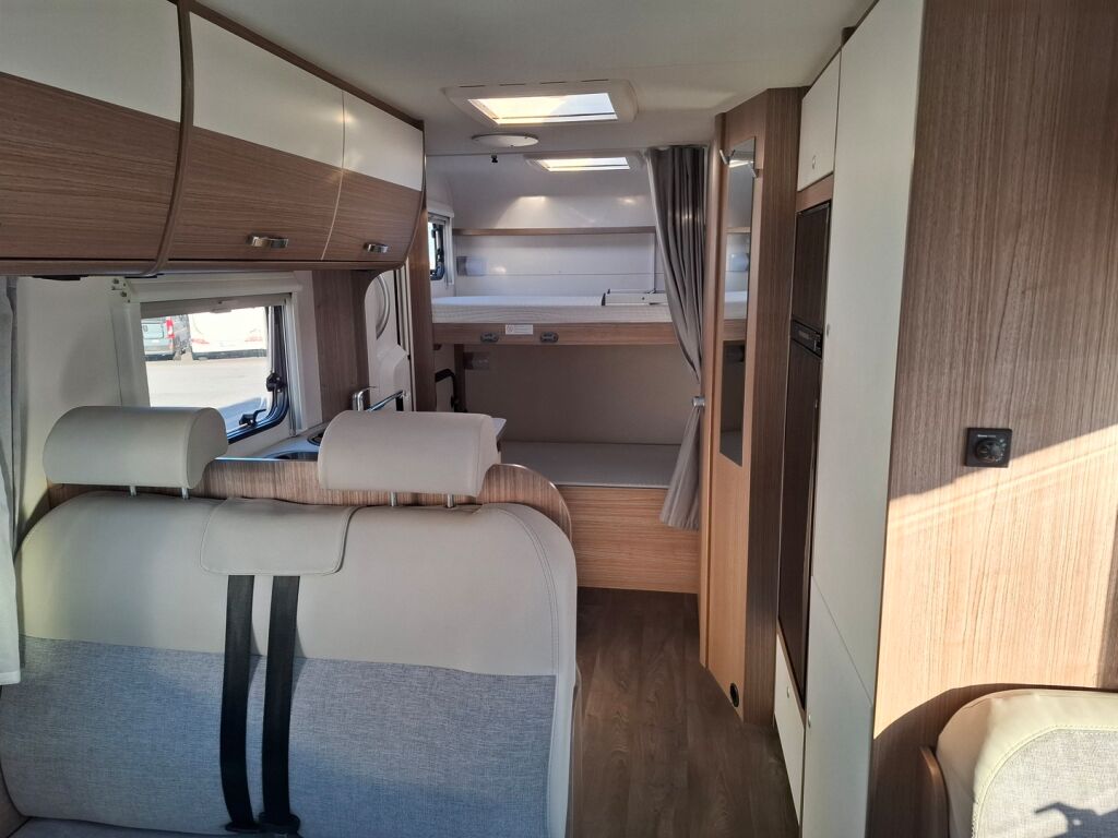 Carado A 461 2019 Valkoinen