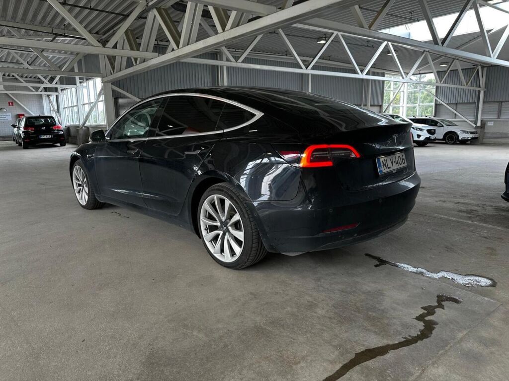 Tesla Model 3 2019 Musta