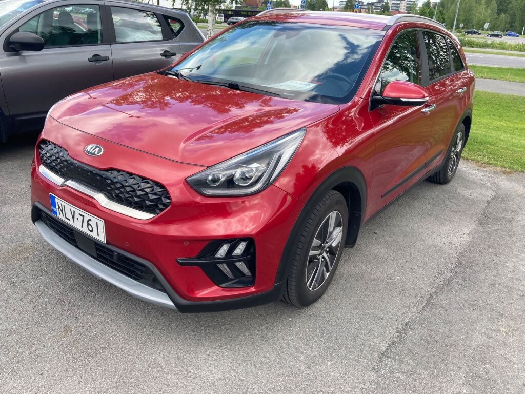 Kia Niro 2019 Metallinhohto Punainen