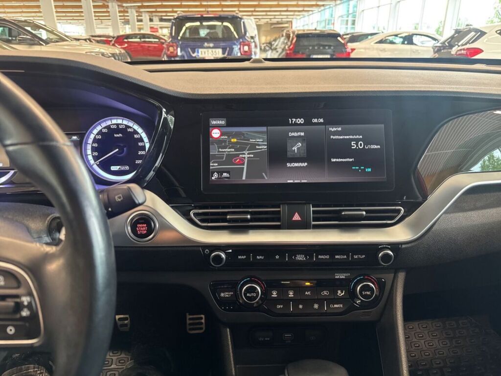 Kia Niro 2019 Metallinhohto Punainen