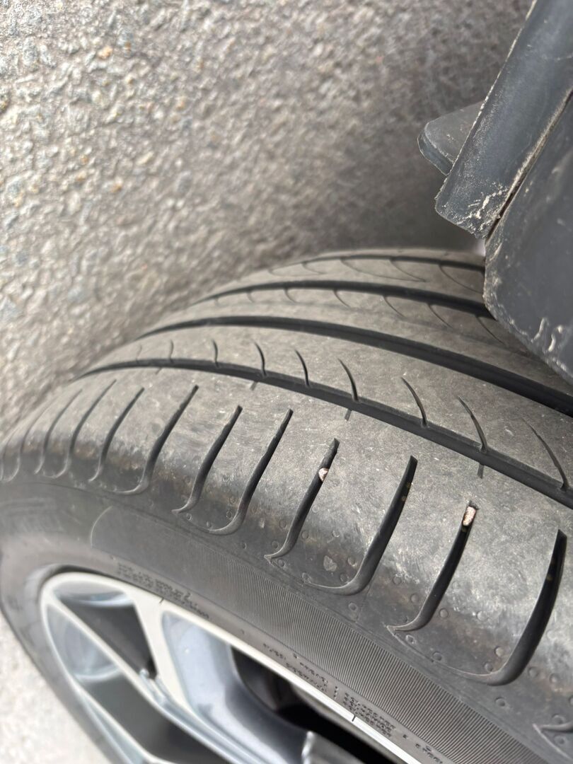 Kia XCeed 2020 Musta