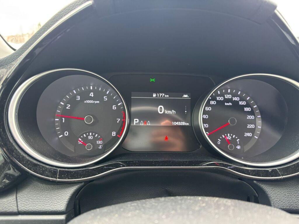 Kia XCeed 2020 Musta