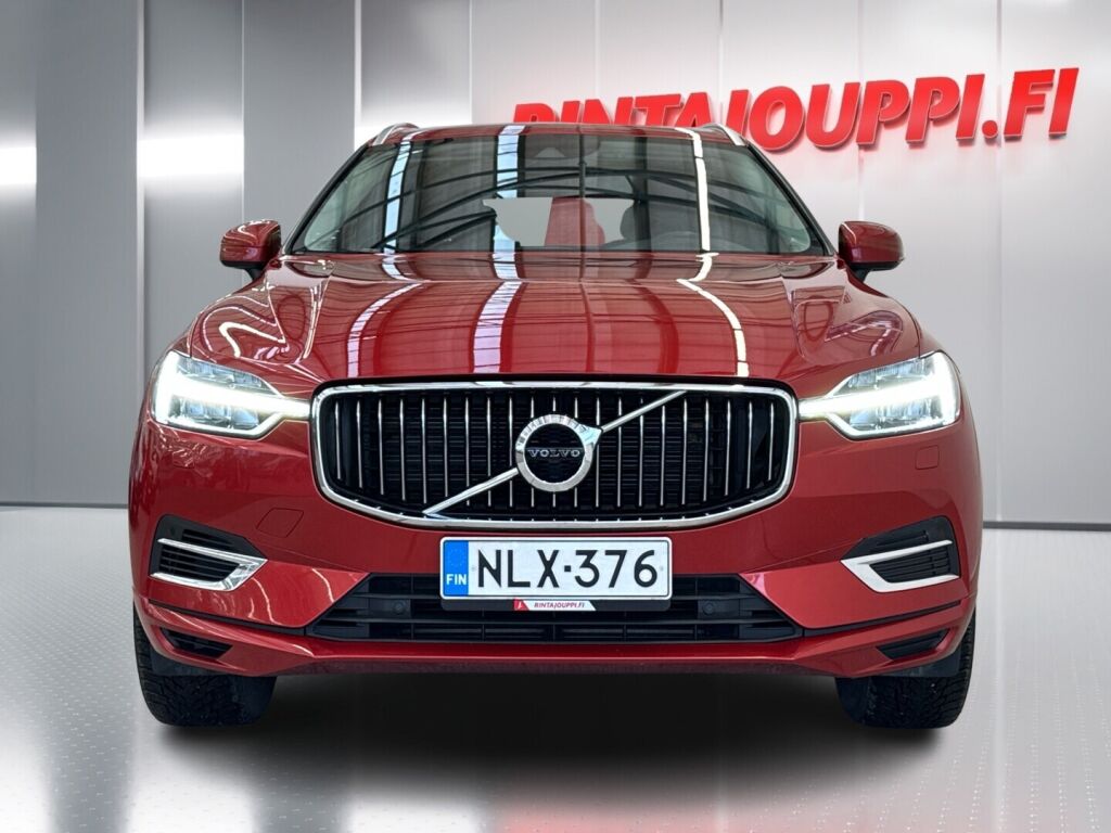 Volvo XC60 2020 Punainen