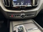 Volvo XC60 2020 Punainen