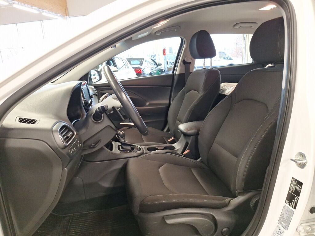 Hyundai i30 Hatchback 2020 Valkoinen
