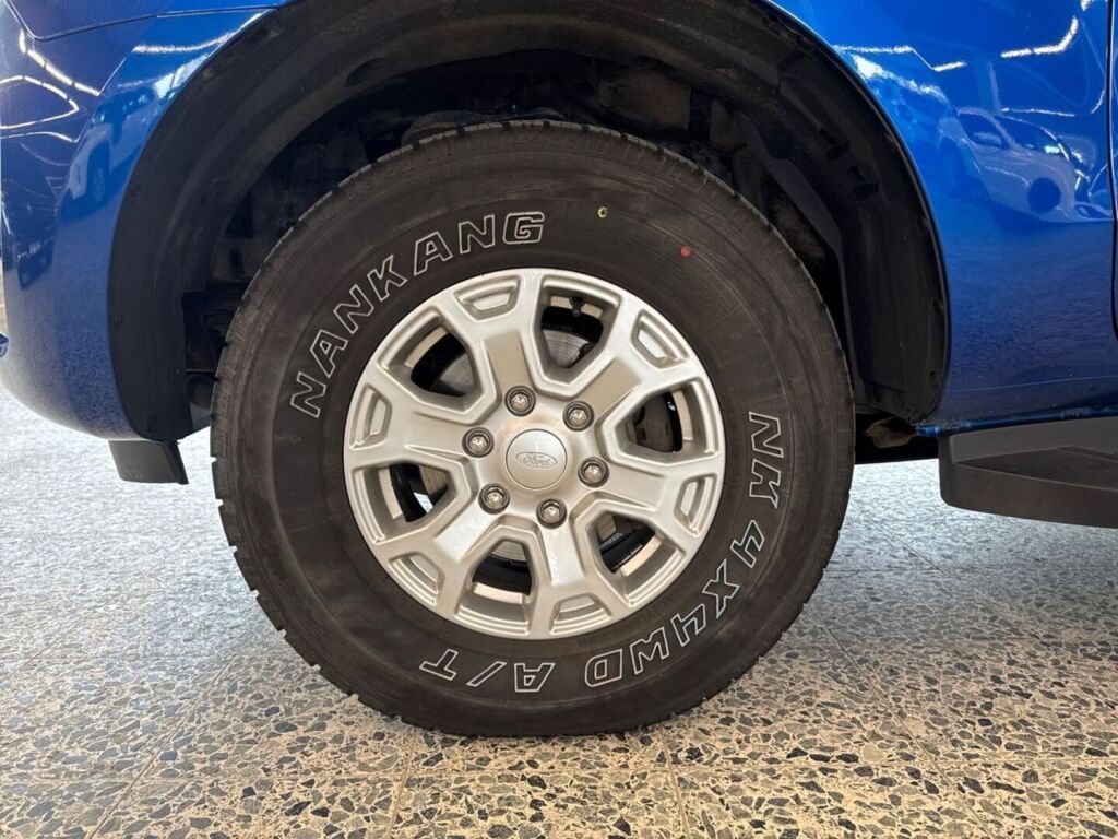 Ford Ranger 2020 Sininen