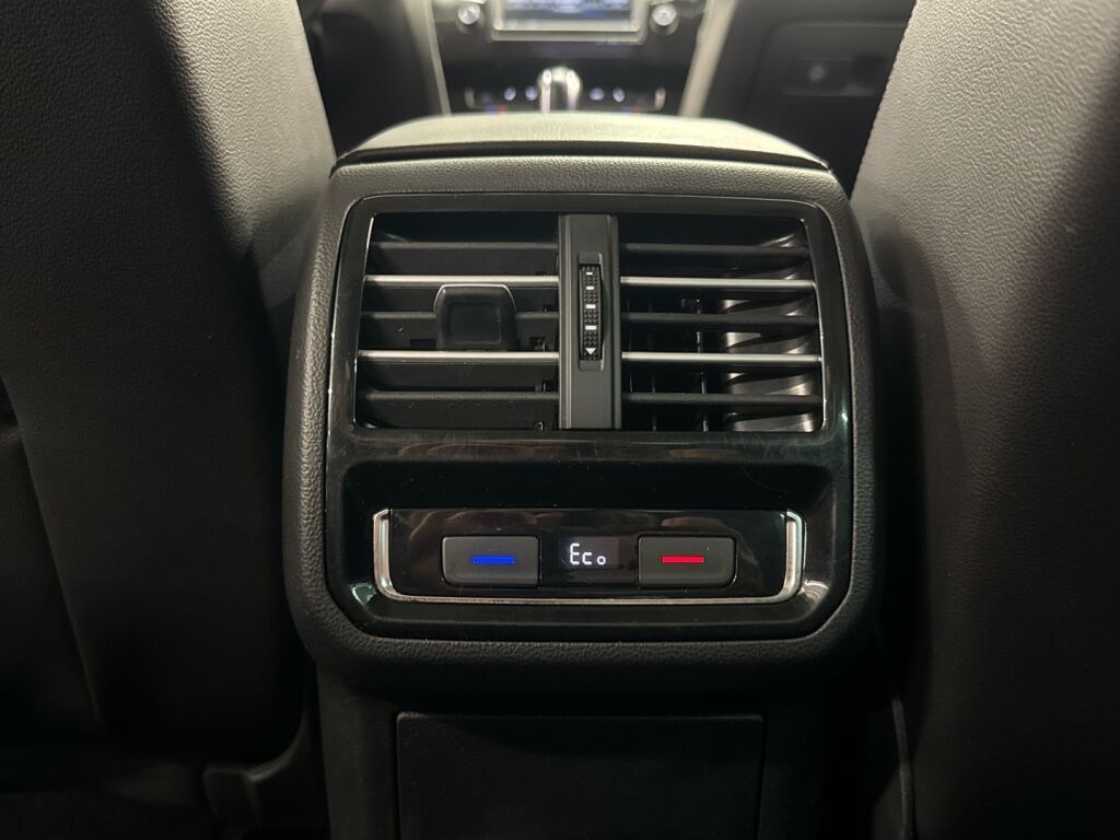 Volkswagen Passat 2017 Harmaa