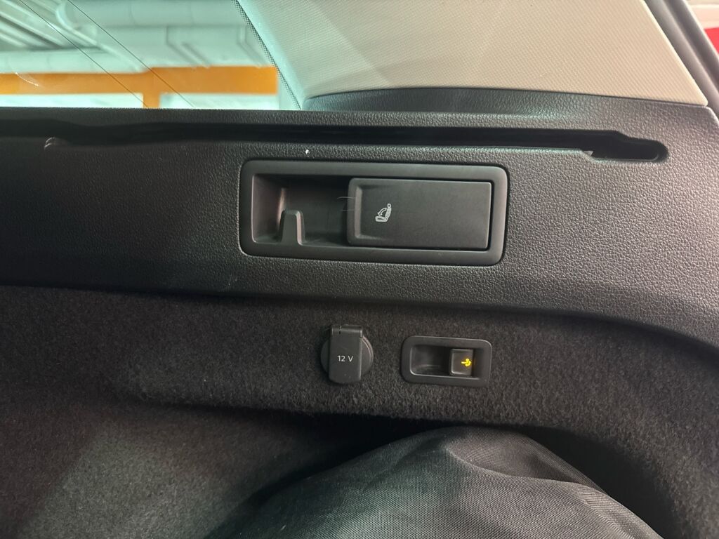 Volkswagen Passat 2017 Harmaa