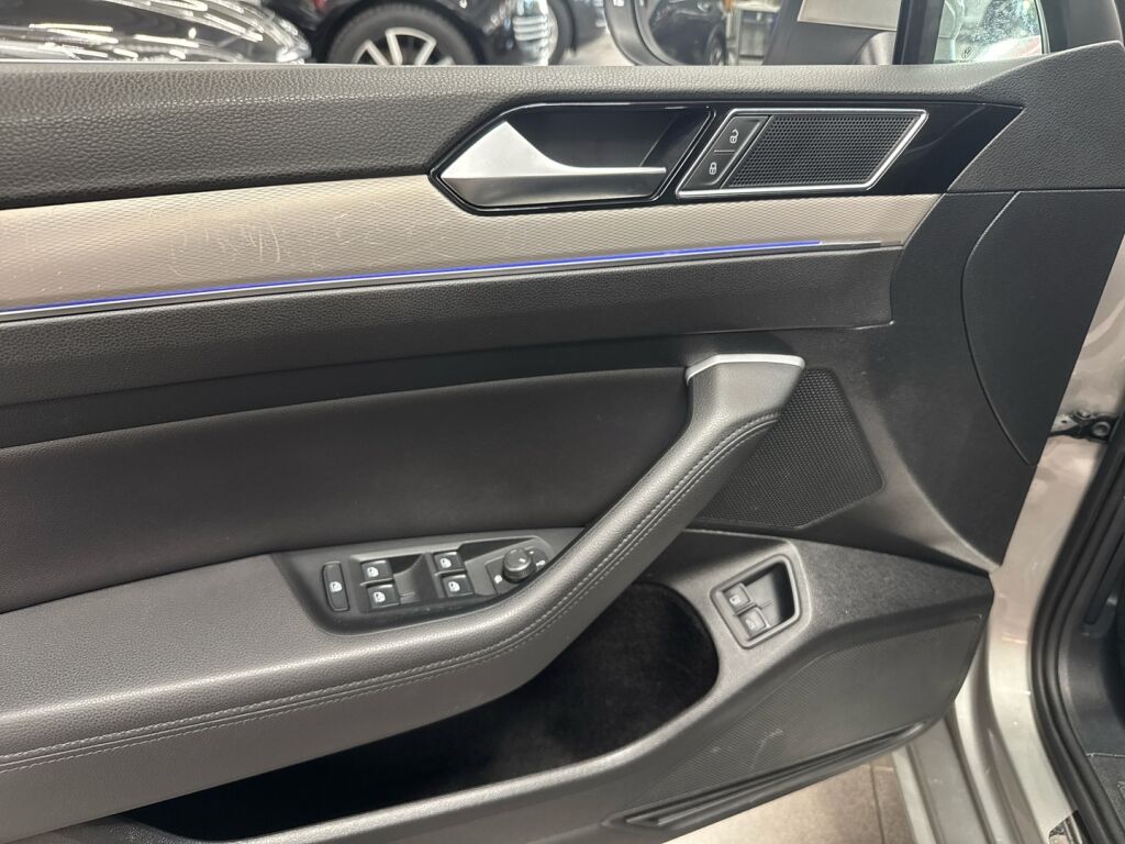 Volkswagen Passat 2017 Harmaa