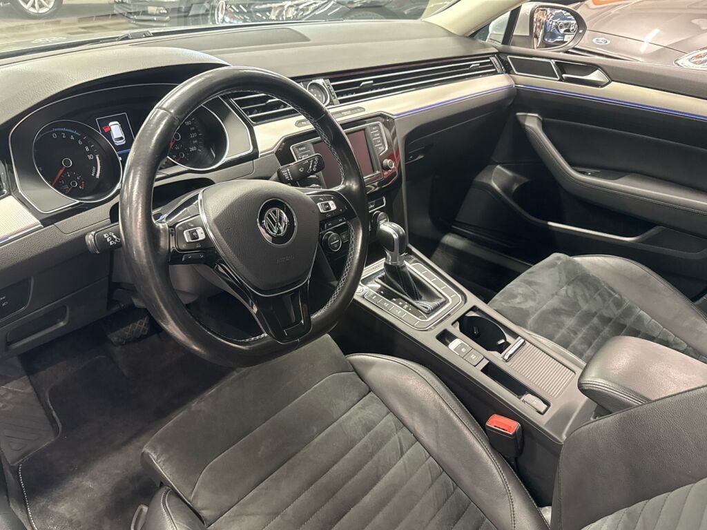 Volkswagen Passat 2017 Harmaa