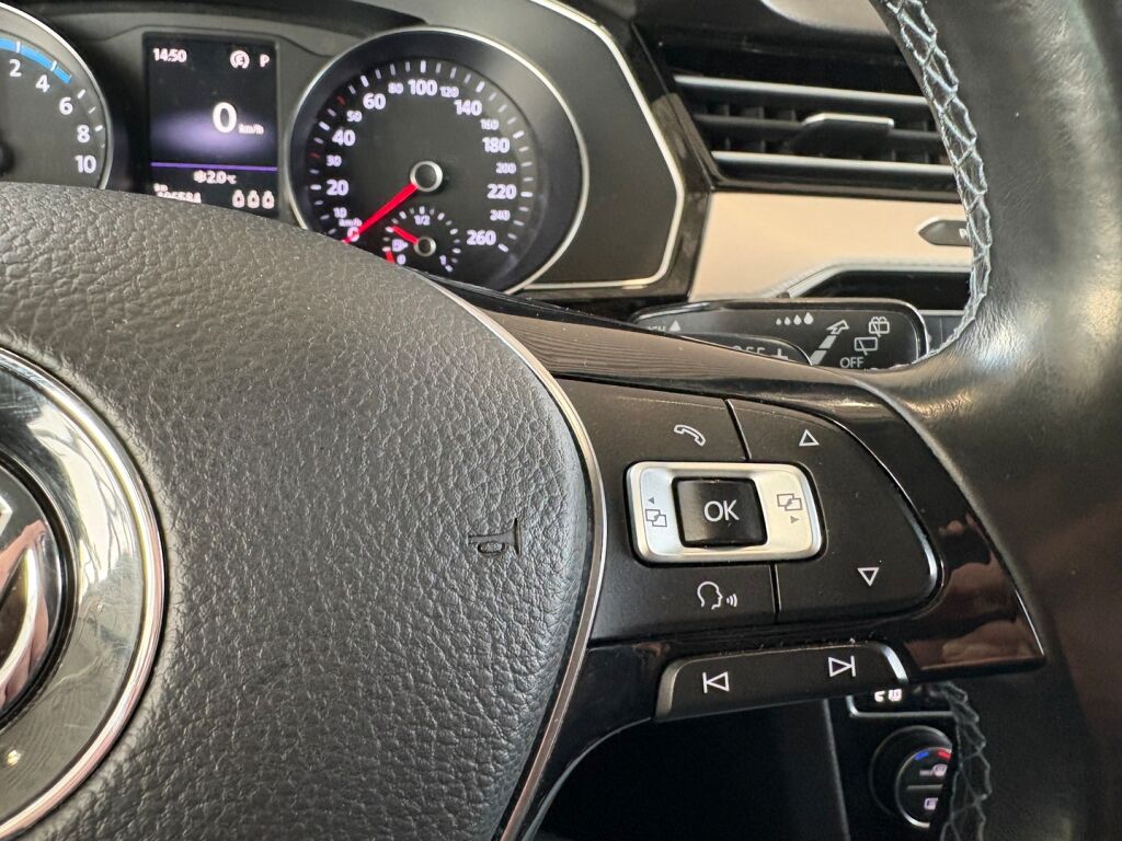 Volkswagen Passat 2017 Harmaa