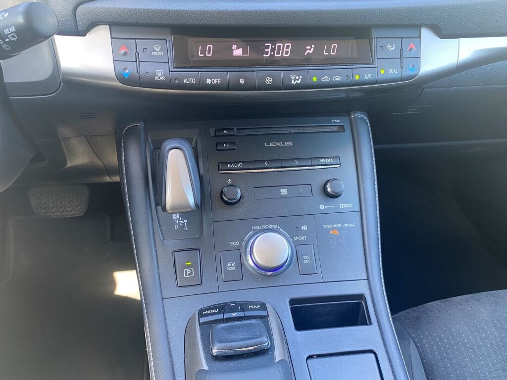 Lexus CT 2018 Sininen