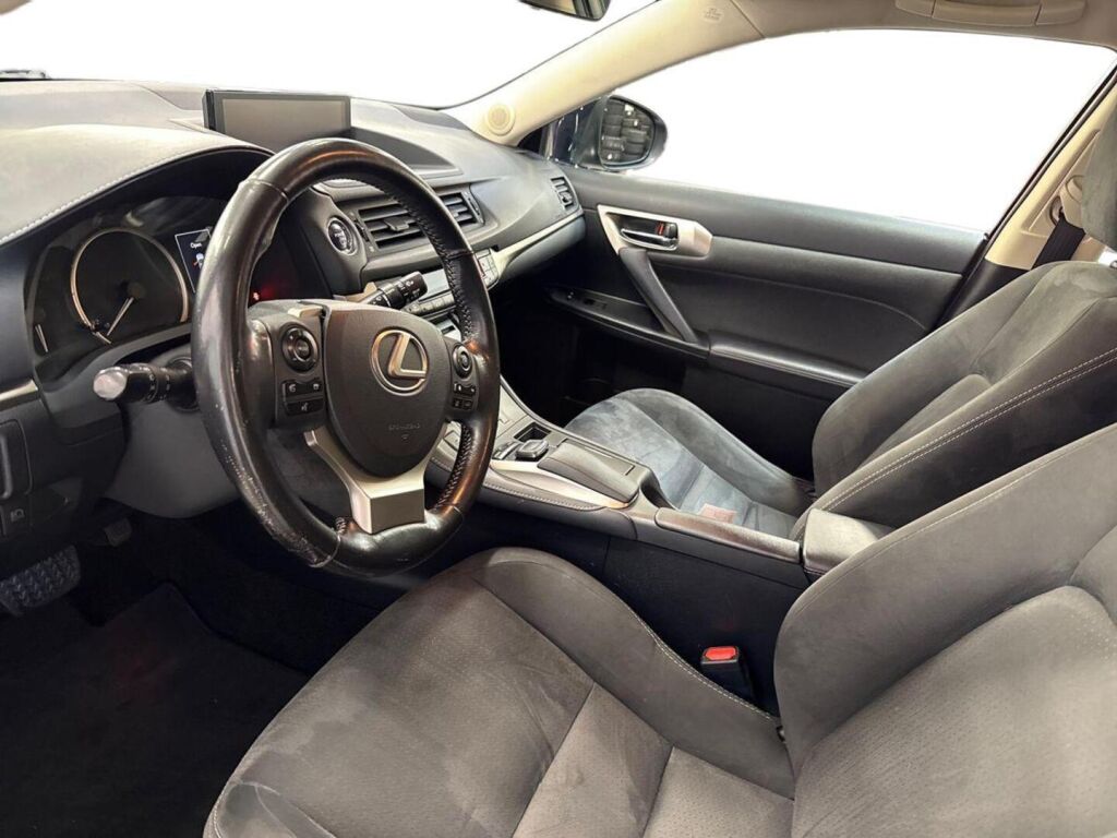Lexus CT 2018 Sininen