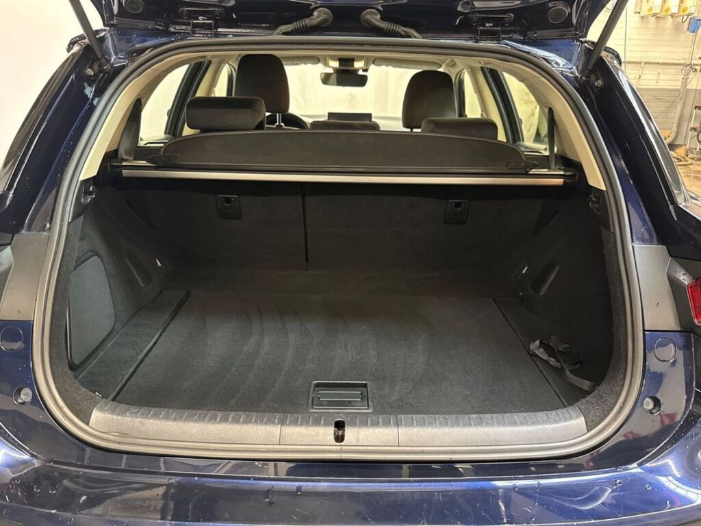 Lexus CT 2018 Sininen