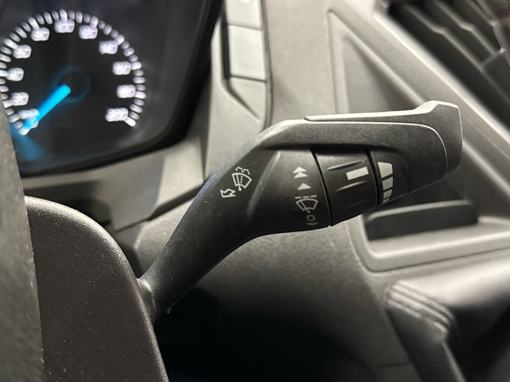 Ford Transit Custom 2013 Valkoinen