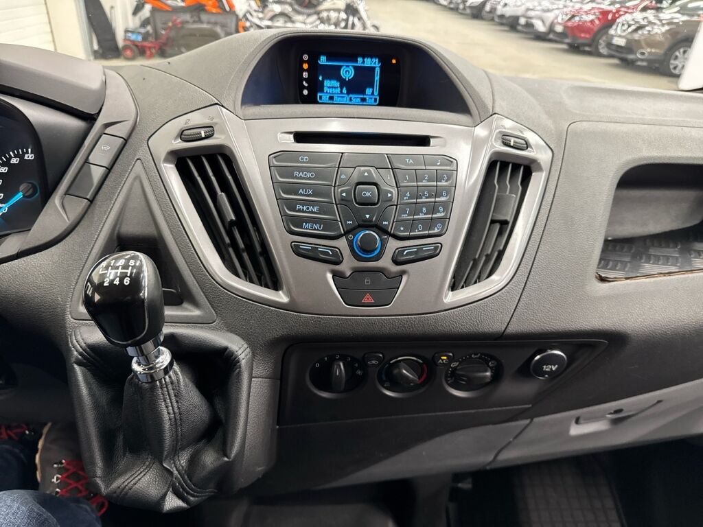 Ford Transit Custom 2013 Valkoinen