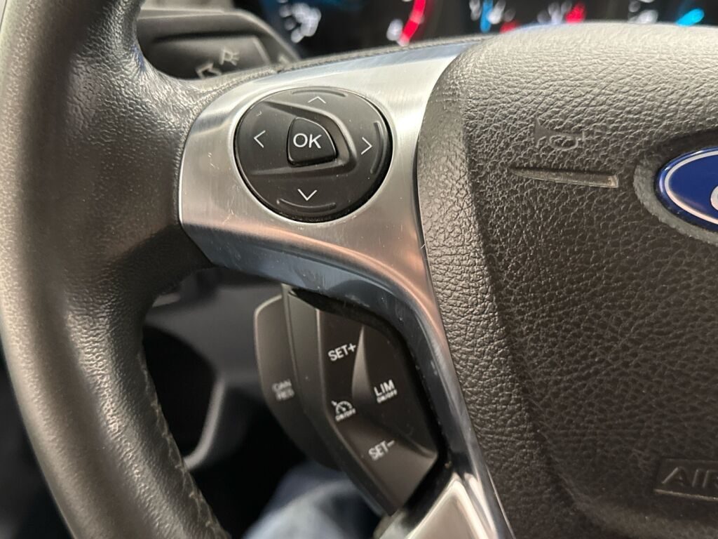 Ford Transit Custom 2013 Valkoinen