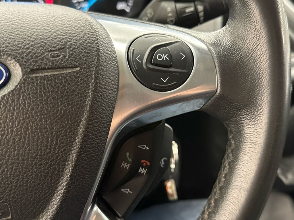 Ford Transit Custom 2013 Valkoinen