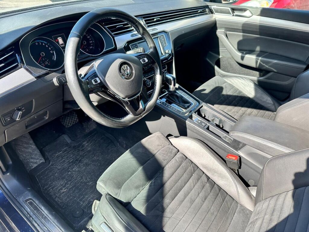 Volkswagen Passat 2017 Vihreä