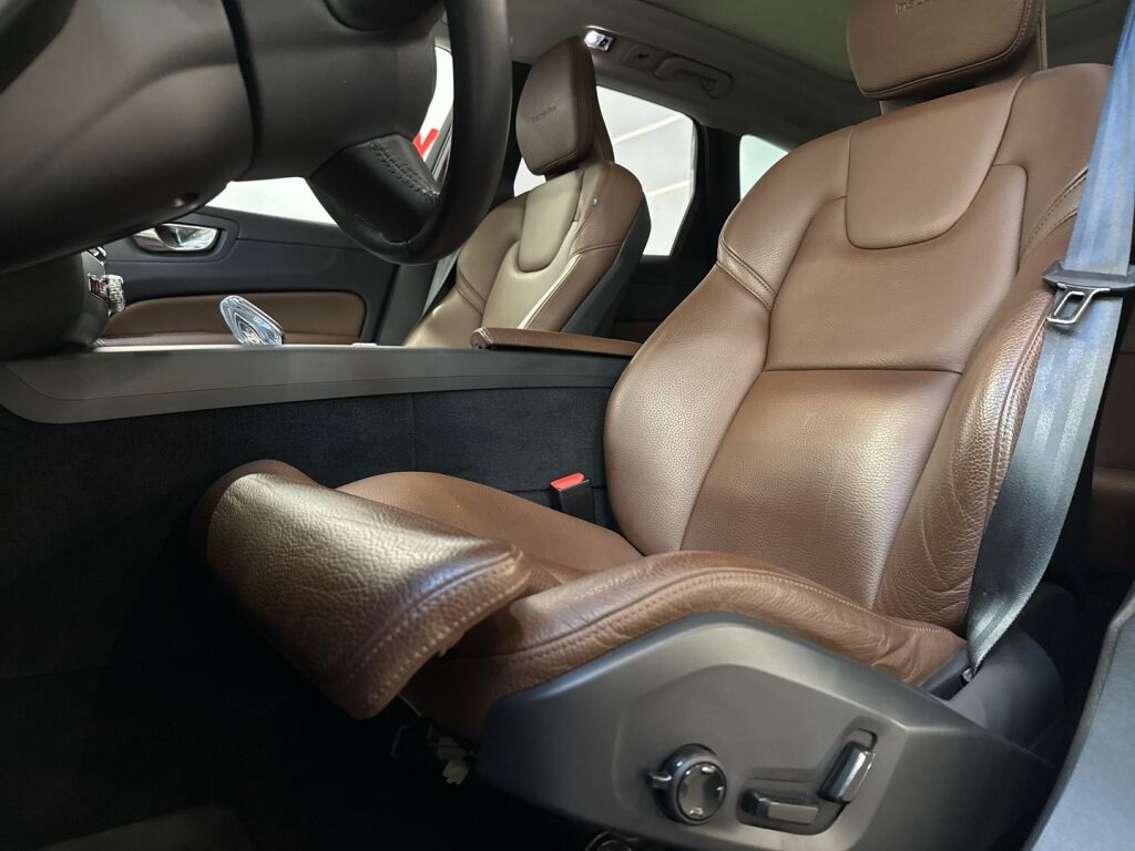Volvo XC60 2020 Valkoinen
