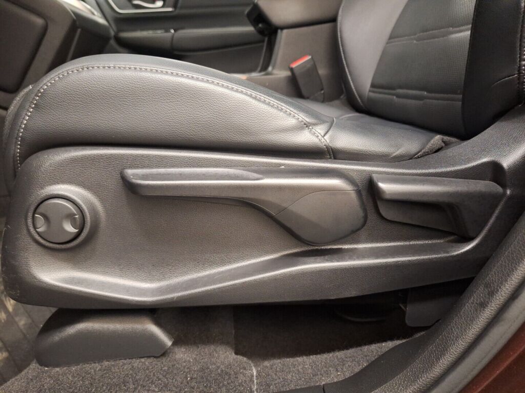 Honda CR-V 2021 Ruskea (beige)