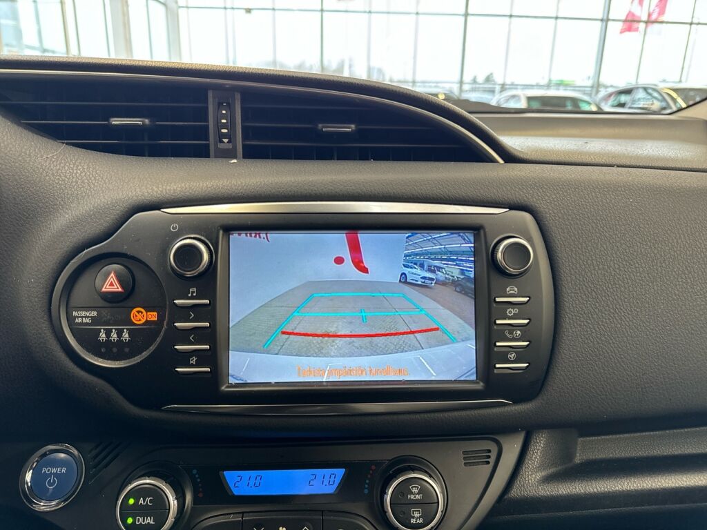 Toyota Yaris 2020 Valkoinen