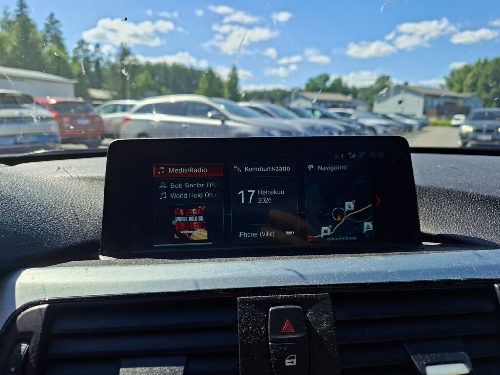 BMW 330 2017 Musta