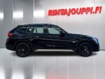 BMW X1 2011 Musta