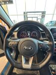 Kia Stonic 2021 Sininen