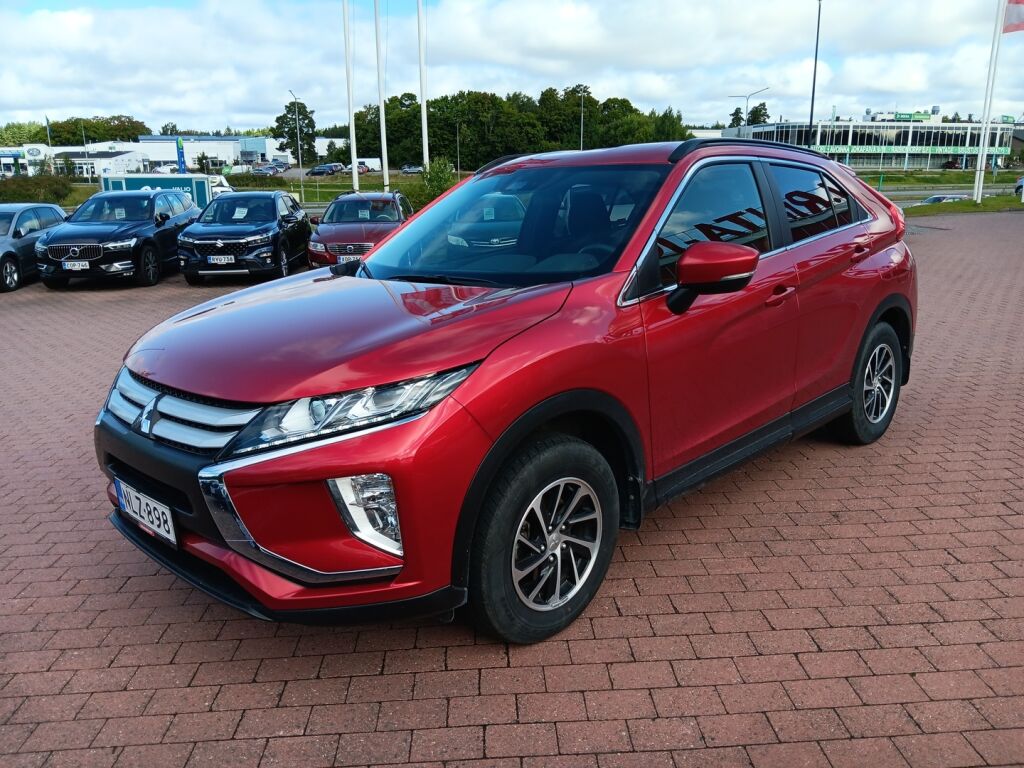 Mitsubishi Eclipse Cross 2020 Punainen
