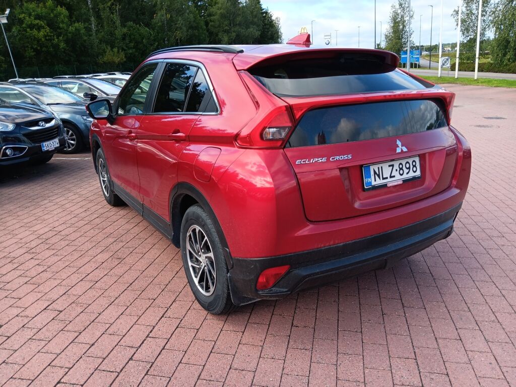 Mitsubishi Eclipse Cross 2020 Punainen