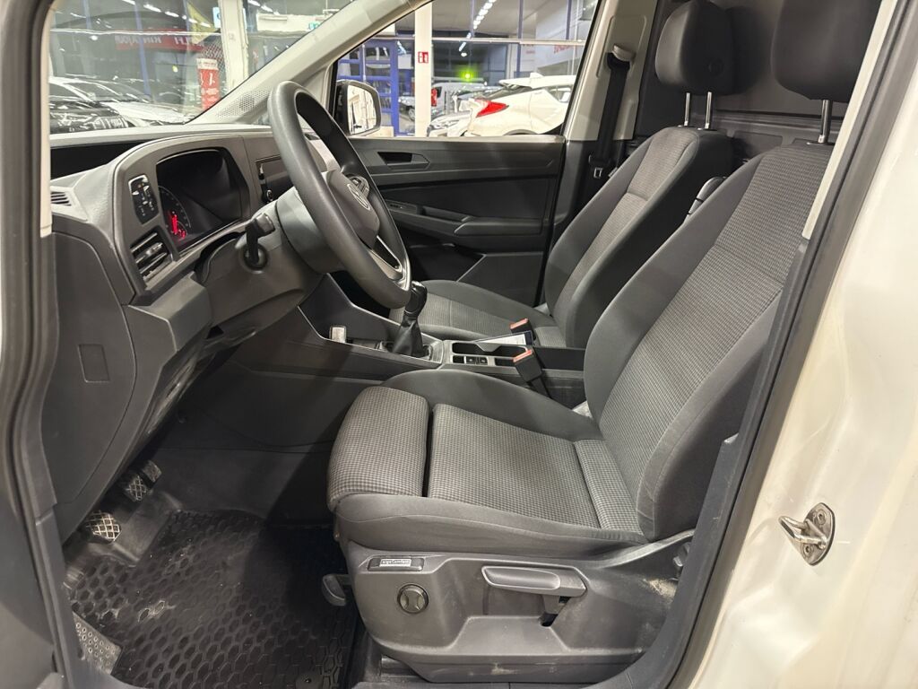 Volkswagen Caddy Maxi 2022 9
