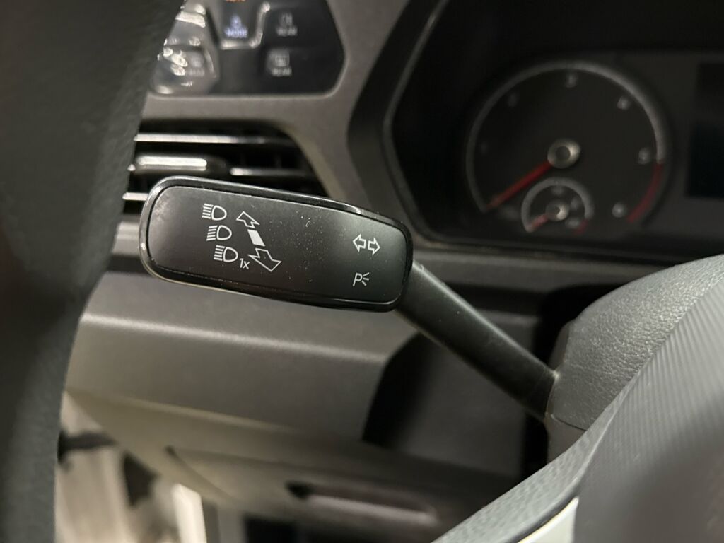 Volkswagen Caddy Maxi 2022 9