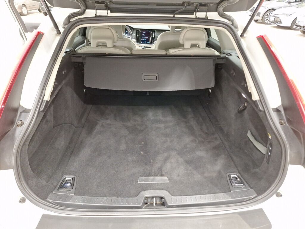 Volvo V90 2017 Valkoinen