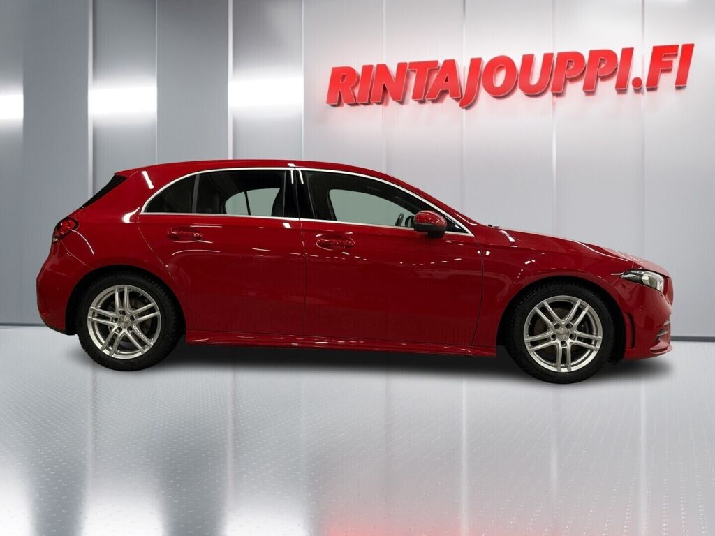 Mercedes-Benz A 2019 Punainen