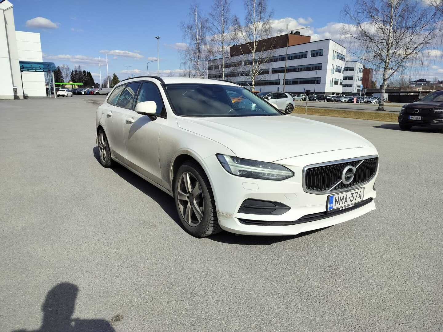 Volvo V90