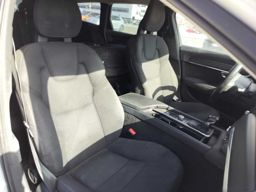 Volvo V90 2017 Valkoinen